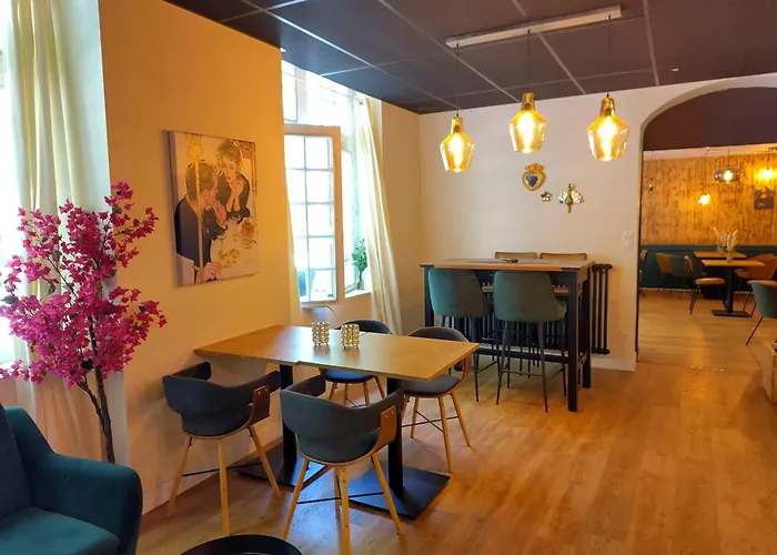 Hotel Les Copains D'amour 2*